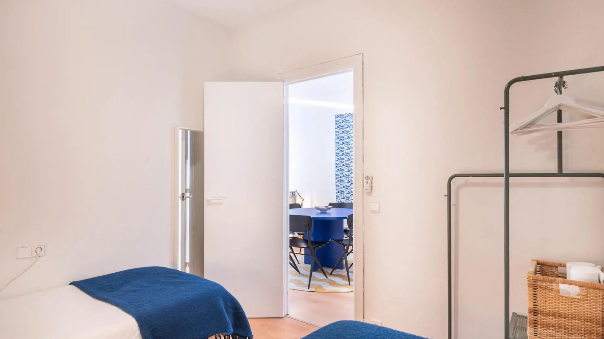Apartment Spacious And Comfortable Apt In The City Center Barcelona